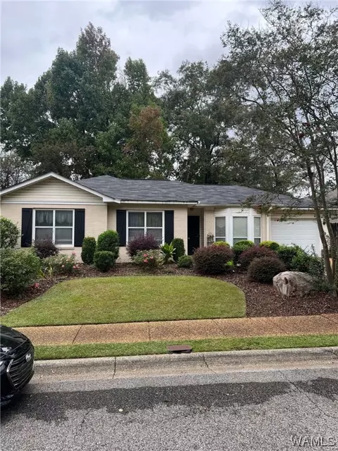 833 Ashland Dr, Tuscaloosa, AL 35406