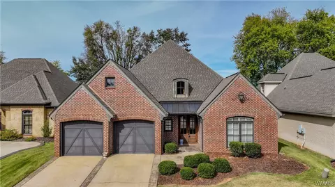 738 Cambridge Ln, Tuscaloosa, AL 35406