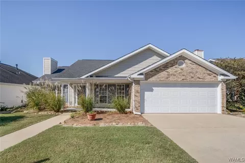 2704 Shady Bank Ln, Northport, AL 35473