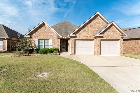 3710 Horsebend Ln, Northport, AL 35473