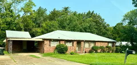 708 S Walnut, Demopolis, AL 36732