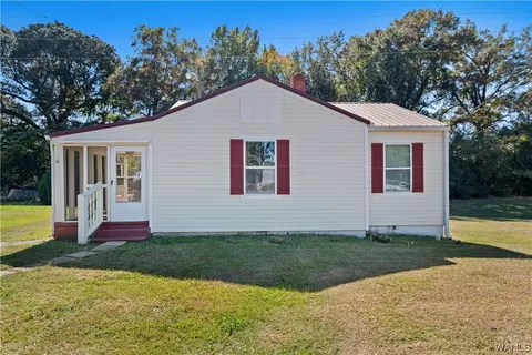 14 Oakhill Ct, Tuscaloosa, AL 35405