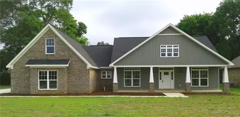 4300 Jamie Ln, Moundville, AL 35474