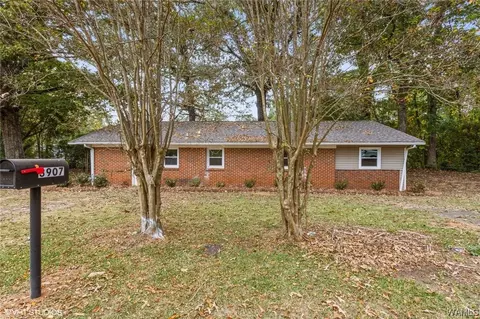 3907 Virginia Dr, Tuscaloosa, AL 35404