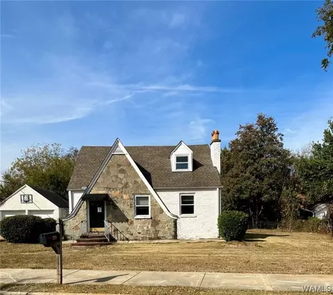2218 Prince Ave, Tuscaloosa, AL 35401
