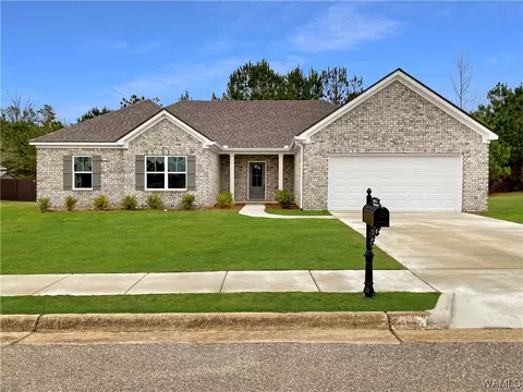 6611 Fenway Ln, Cottondale, AL 35453