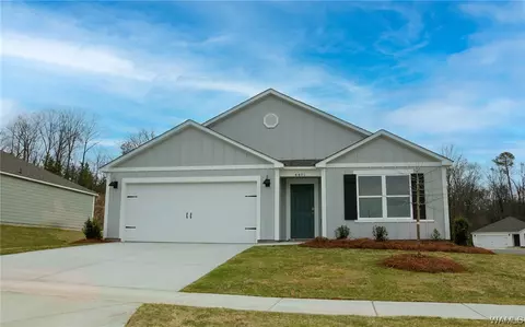 4401 Cypress Grove Ln, Northport, AL 35473