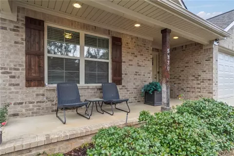 5330 University Gardens Dr, Cottondale, AL 35453