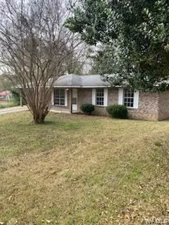 511 3rd Ave NW, Fayette, AL 35555