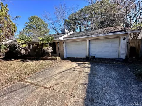 2103 18th Ave, Northport, AL 35476
