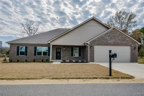 5030 Summerfield Dr E, Tuscaloosa, AL 35404