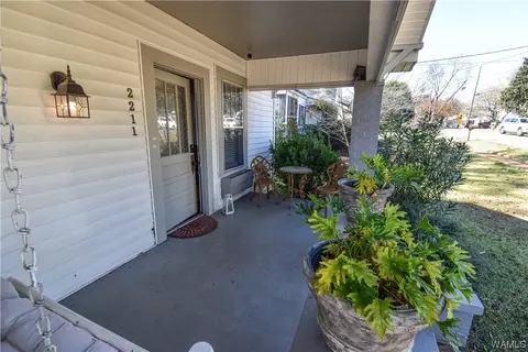 2211 20th St, Northport, AL 35476