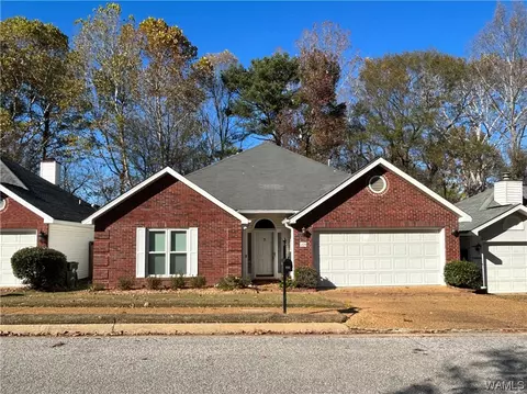 1724 Ridgemont Dr, Tuscaloosa, AL 35404