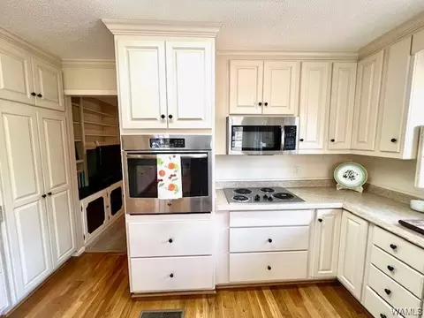 Kitchen - 506 Herbert St, Demopolis, AL 36732 photo 5 of 6