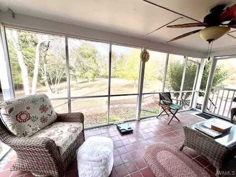Exterior - 506 Herbert St, Demopolis, AL 36732 photo 2 of 5