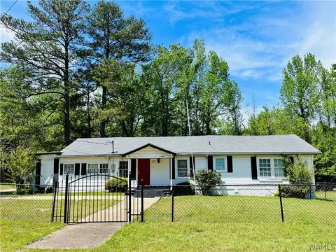 1715 4th Ave E, York, AL 36925