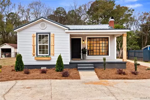 2504 27th Ave, Northport, AL 35476