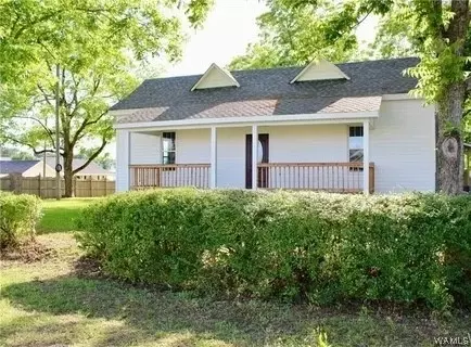 3916 66th Ave, Northport, AL 35473