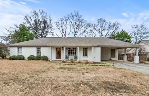 2584 Twin Mnr, Northport, AL 35476