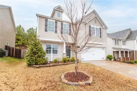 2745 Lily Cir, Northport, AL 35473