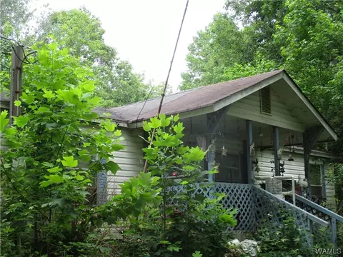 206 Sand Mountain Rd, Centreville, AL 35042