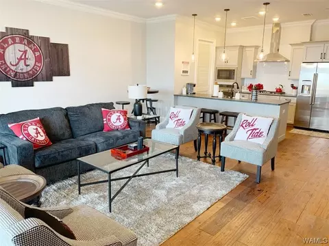 510 13th St #205, Tuscaloosa, AL 35401