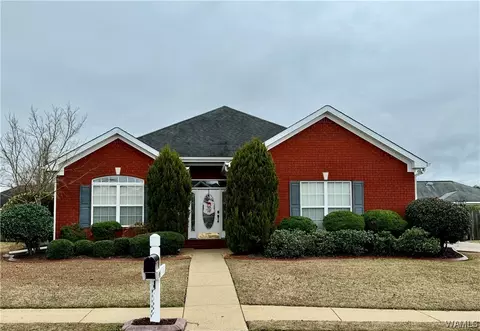 4903 Ross Cir, Northport, AL 35475