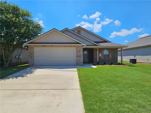 12324 Choctaw Cir, Moundville, AL 35474