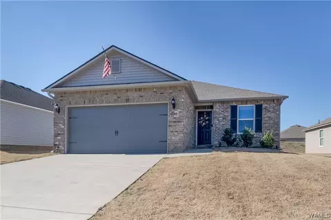 16355 Creek Dr, Moundville, AL 35474