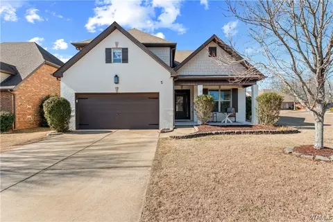 11706 Belle Meade Cir, Northport, AL 35475