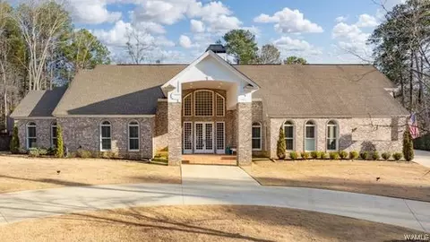 1049 Newport Dr, Tuscaloosa, AL 35406