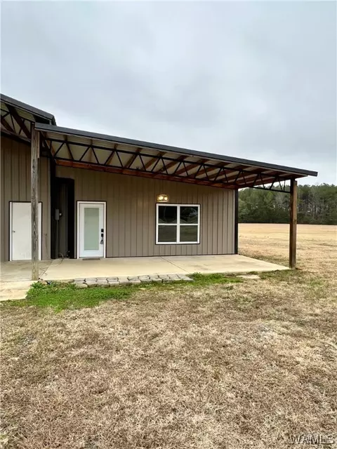 15430 18 Hwy E, Berry, AL 35546 photo 2