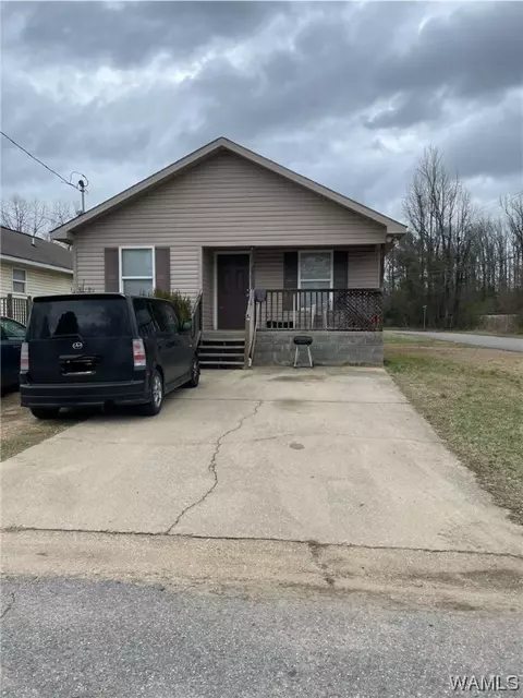 3502 13th St, Northport, AL 35476
