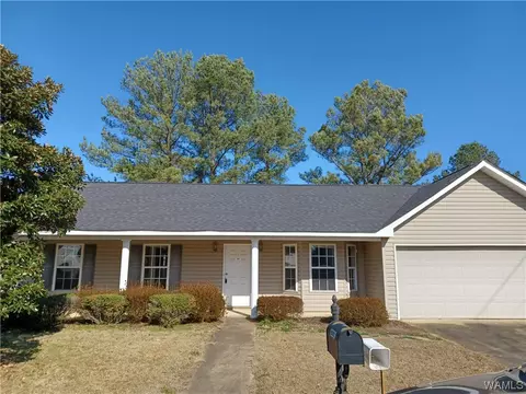 12339 S Pointe Dr, Moundville, AL 35474