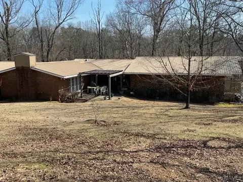 1277 Elbethel Rd, Fayette, AL 35555