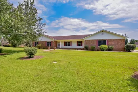 1212 County Road 52, Moundville, AL 35474