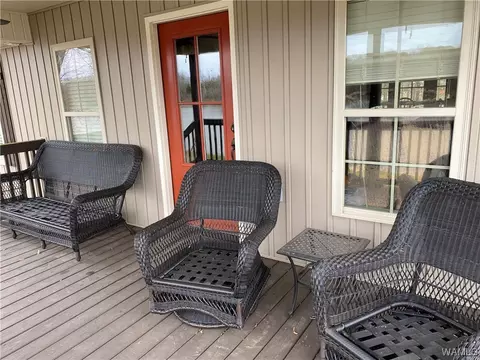Exterior - 2266 Two Rivers Rd, Eutaw, AL 35462 photo 3 of 5