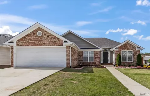 2503 Shady Bank Ln, Northport, AL 35473