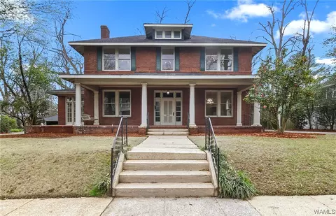 1611 Dearing Pl, Tuscaloosa, AL 35401