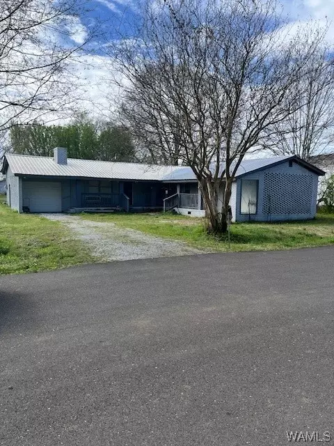 6921 Simpson St, Northport, AL 35473