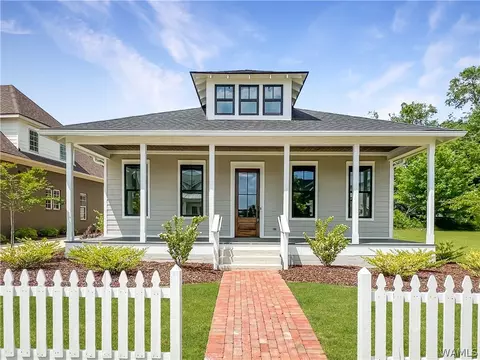 1560 Stillwater Cir, Tuscaloosa, AL 35406