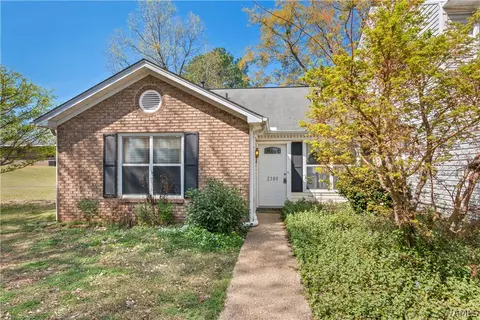 2300 Fairfax Ln, Tuscaloosa, AL 35406