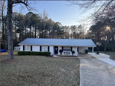 13726 Elderberry Ln, Northport, AL 35475
