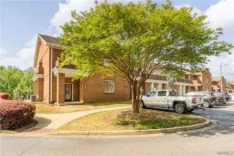 3218 Veterans Memorial Pkwy #511, Tuscaloosa, AL 35404