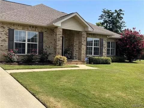 3 Wood Mnr, Tuscaloosa, AL 35401