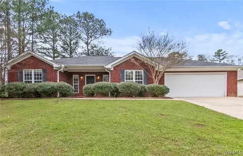 4552 2nd Ave E, Northport, AL 35473