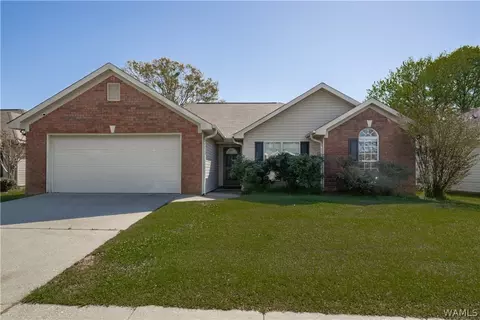 10131 Chandlers Xing, Tuscaloosa, AL 35405