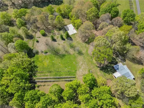 13710 Riverbend Rd, Moundville, AL 35474