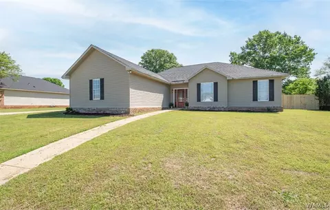 16290 Sand Crk, Moundville, AL 35474