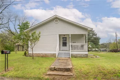 1143 Hickory St, West Blocton, AL 35184
